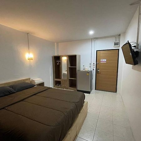 Aparthotel Racha Caftel - 7 House - รชาคาฟเทล Chiang Mai Exterior foto